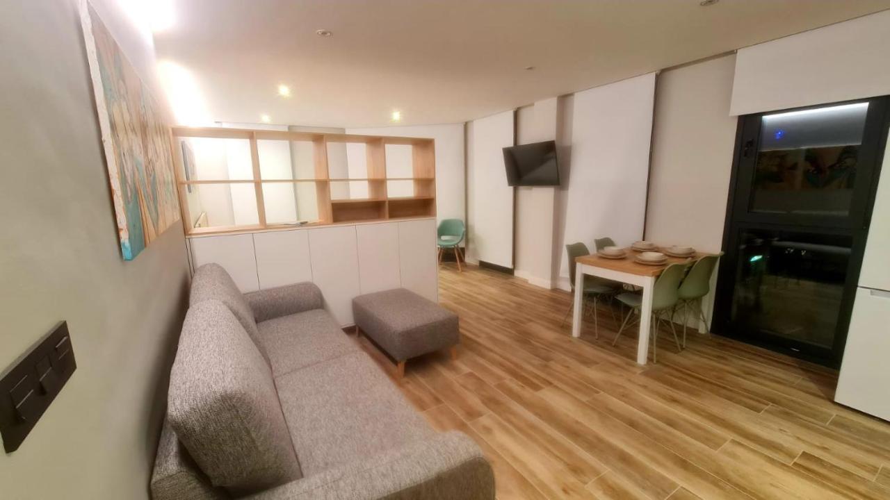 V53 A Apartment Vigo Exterior photo